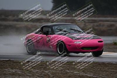 media/Nov-15-2025-CalClub SCCA (Sat) [[7bfa5a7151]]/Race/Group 4/